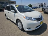 Used 2015 Toyota Sienna XLE image 4