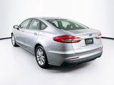 Used 2020 Ford Fusion SE image 5