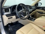Used 2015 Toyota Highlander Limited image 4