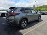 Used 2023 Nissan Rogue SV image 3