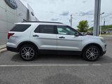 Used 2019 Ford Explorer Sport image 2