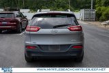 Used 2017 Jeep Cherokee Latitude image 5