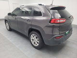 Used 2018 Jeep Cherokee Latitude Plus image 5