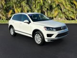 Used 2015 Volkswagen Touareg Sport image 2