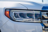 Used 2023 GMC Acadia SLT image 2