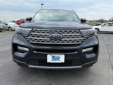 Used 2022 Ford Explorer Limited w/ Equipment Group 301A image 2