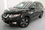 Used 2017 Nissan Rogue SL image 2