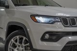Used 2023 Jeep Compass Latitude image 4