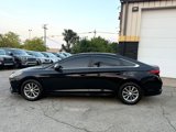 Used 2018 Hyundai Sonata SE image 2