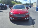 Used 2017 Ford Fusion SE w/ Fusion SE Technology Package image 2