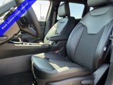 Used 2025 Jeep Compass Latitude w/ Altitude Special Edition image 2