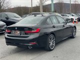 Certified 2022 BMW 330i xDrive Sedan w/ Driving Assistance Package image 4
