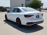 Used 2023 Volkswagen Jetta SE image 4