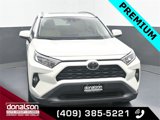 Used 2021 Toyota RAV4 XLE Premium image 3