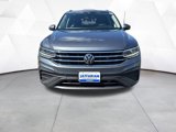 Used 2022 Volkswagen Tiguan SE image 2