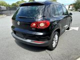 Used 2011 Volkswagen Tiguan S image 5