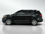 Used 2015 Ford Explorer XLT image 2