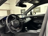 Used 2018 Toyota C-HR XLE image 6