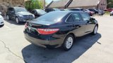 Used 2016 Toyota Camry LE image 5