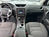 Used 2016 Chevrolet Traverse LT w/ Style and Technology Package image 5