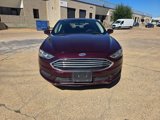 Used 2018 Ford Fusion SE image 2