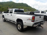 Used 2004 Chevrolet Silverado 3500 4x4 Crew Cab w/ Heavy-Duty Power Package image 3