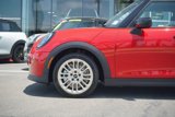 New 2025 MINI Cooper 4-Door Hardtop image 2