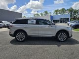 New 2024 Lincoln Corsair Reserve image 2