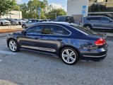 Used 2015 Volkswagen Passat 3.6 SEL Premium image 4