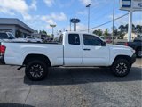 Used 2019 Toyota Tacoma SR image 6
