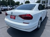 Used 2017 Volkswagen Passat 1.8T S image 5