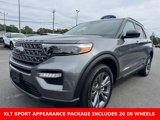 Certified 2022 Ford Explorer XLT w/ Equipment Group 202A image 4