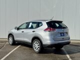Used 2016 Nissan Rogue S image 3