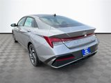 New 2025 Hyundai Elantra SEL image 5