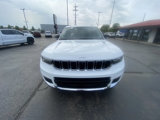 Used 2023 Jeep Grand Cherokee L Limited w/ Luxury Tech Group II image 2