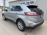 Used 2022 Ford Edge SEL w/ Convenience Package image 6