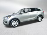 Used 2017 Kia Sorento LX w/ LX Convenience Package image 3