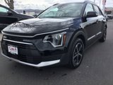 Used 2023 Kia Niro EX image 2