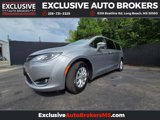 Used 2019 Chrysler Pacifica Touring-L image 3