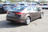 Used 2017 Kia Forte LX image 3