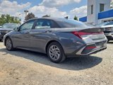 Used 2024 Hyundai Elantra SEL image 5