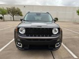 Used 2016 Jeep Renegade Latitude image 2
