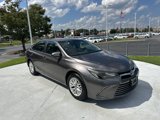 Used 2015 Toyota Camry LE image 2
