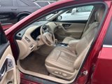 Used 2014 Nissan Altima 2.5 SL w/ Moonroof Package image 2