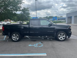 Used 2017 Chevrolet Silverado 1500 Custom w/ Custom Convenience Package image 4