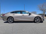 Used 2022 Chevrolet Malibu LT image 3
