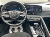 Used 2021 Hyundai Elantra SEL w/ Convenience + Premium Package image 3