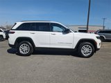 New 2025 Jeep Grand Cherokee Laredo image 4