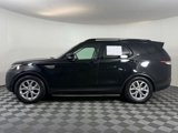Used 2017 Land Rover Discovery SE image 4