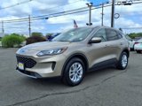 Certified 2020 Ford Escape SE image 3